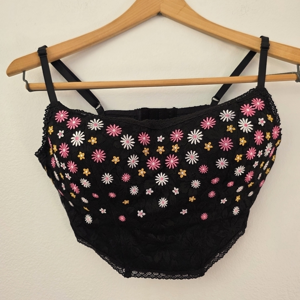 Victoria's Secret PINK Lace Floral Lightly Lined Corset Top - Medium